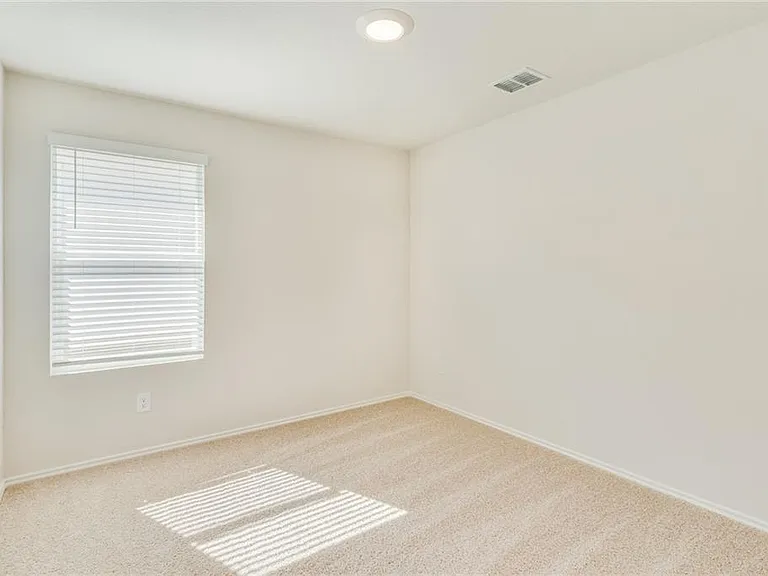821 Indigo Way — Photo 9