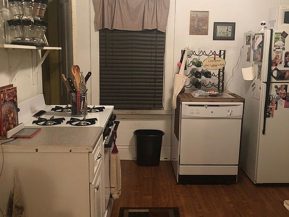 4th image of 1108 N Paulina St