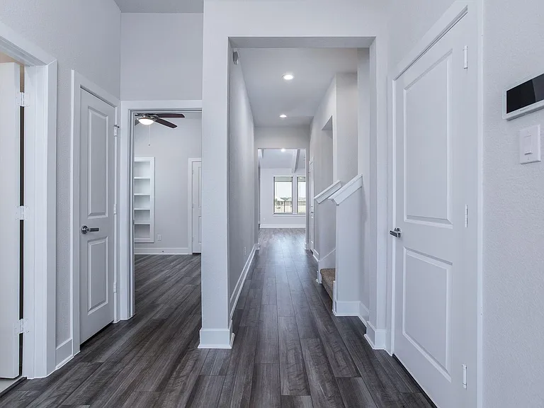 7603 Coral Lake Dr — Photo 6