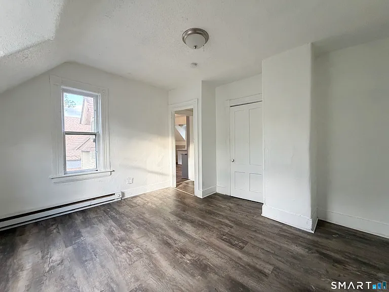 21-23 George St #2 — Photo 21