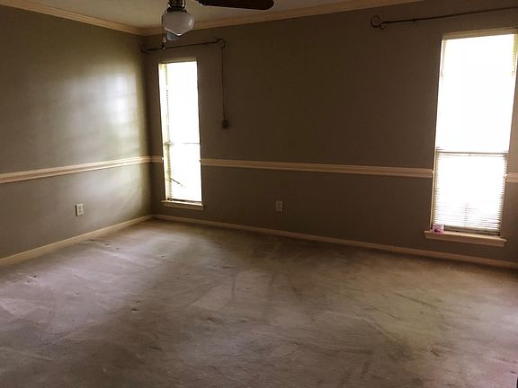 4th image of 132 Lake Dockery Dr