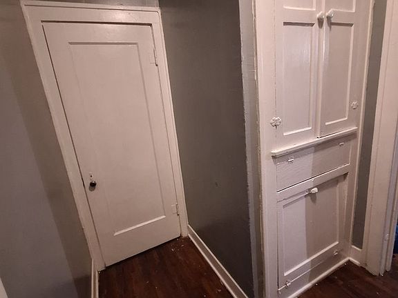 3rd image of 1806 N 11th St