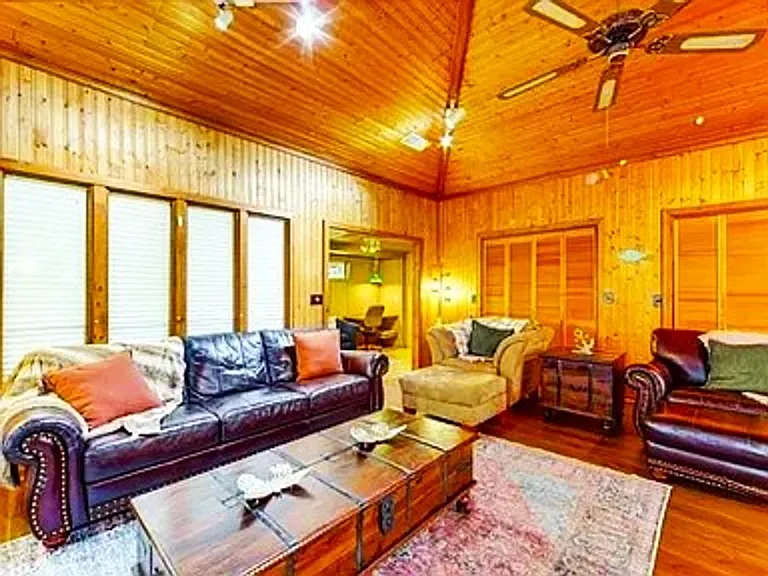 19934 Channel View Dr — Photo 3