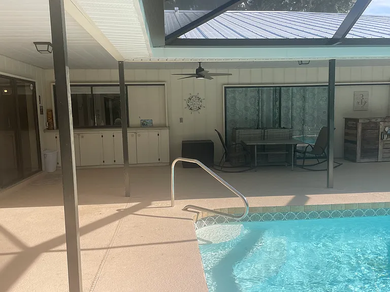 1319 Vermeer Dr — Photo 36