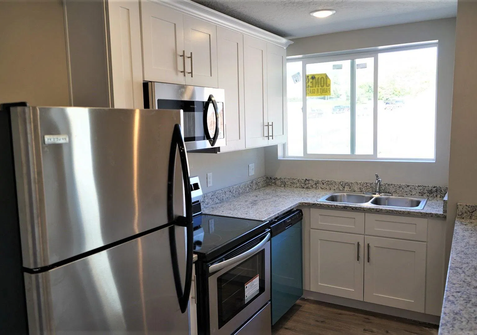 2 bed, 657 sqft, $1,200 — Photo 3
