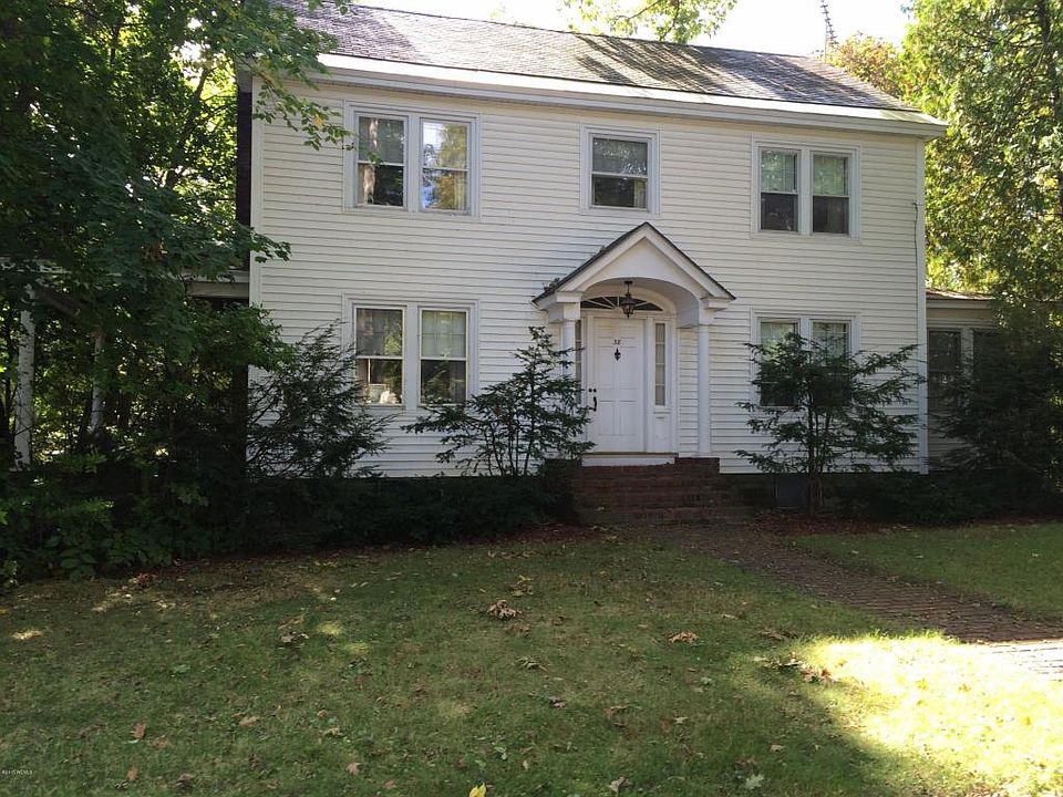 1st image of 38 Pearl St