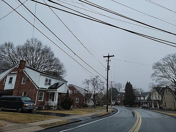 5th image of 1506 Friedensburg Rd