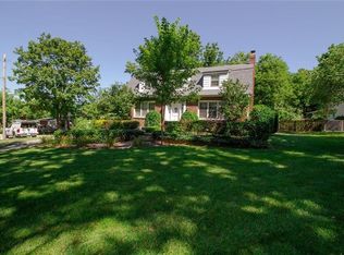2905 SW Walnut St, Blue Springs, MO 64015
