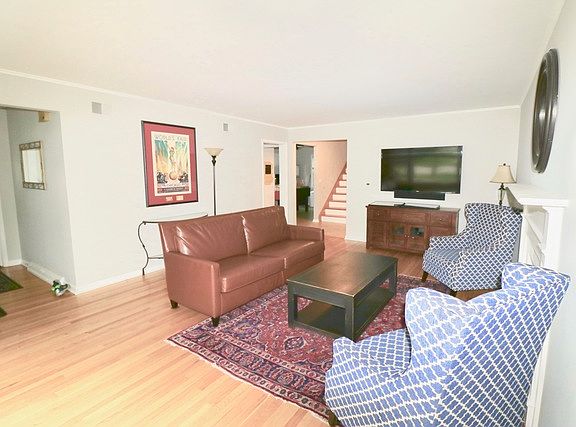 4th image of 132 Drexel Ave