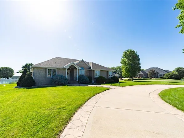 5400 N 1st Ave, Hastings, NE 68901