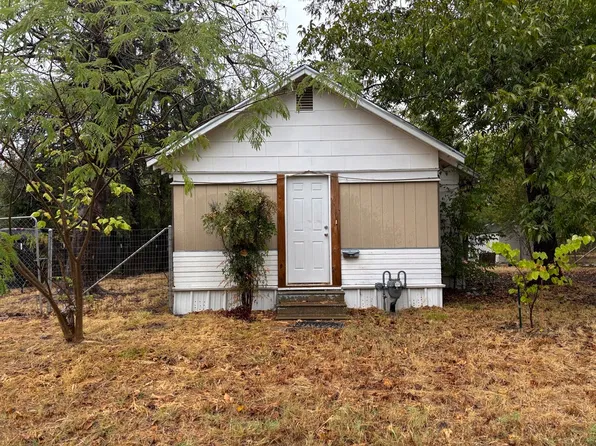 1805 Church St, Commerce, TX 75428