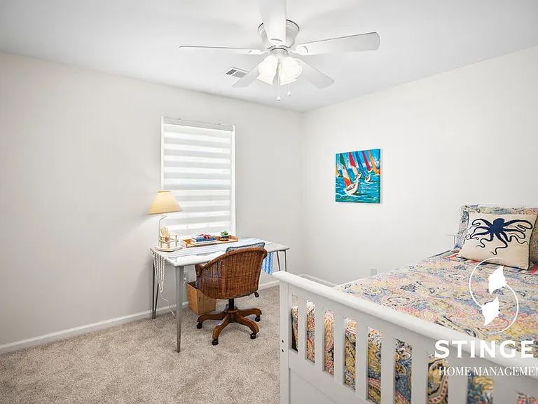 2927 Waters Edge Ct W — Photo 19