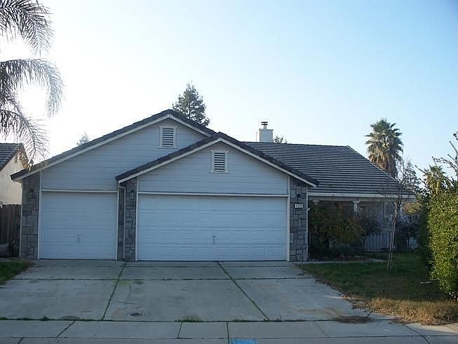 2nd image of 4320 Dunster Dr