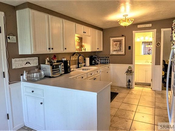 5th image of 2272 Wahlquist Dr