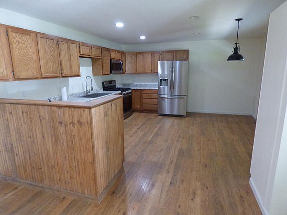 4th image of 1122 Lantana Rd