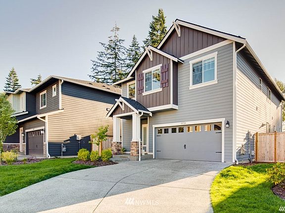 Cul-de-sac neighborhood