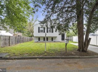 770 225th St, Pasadena, MD 21122