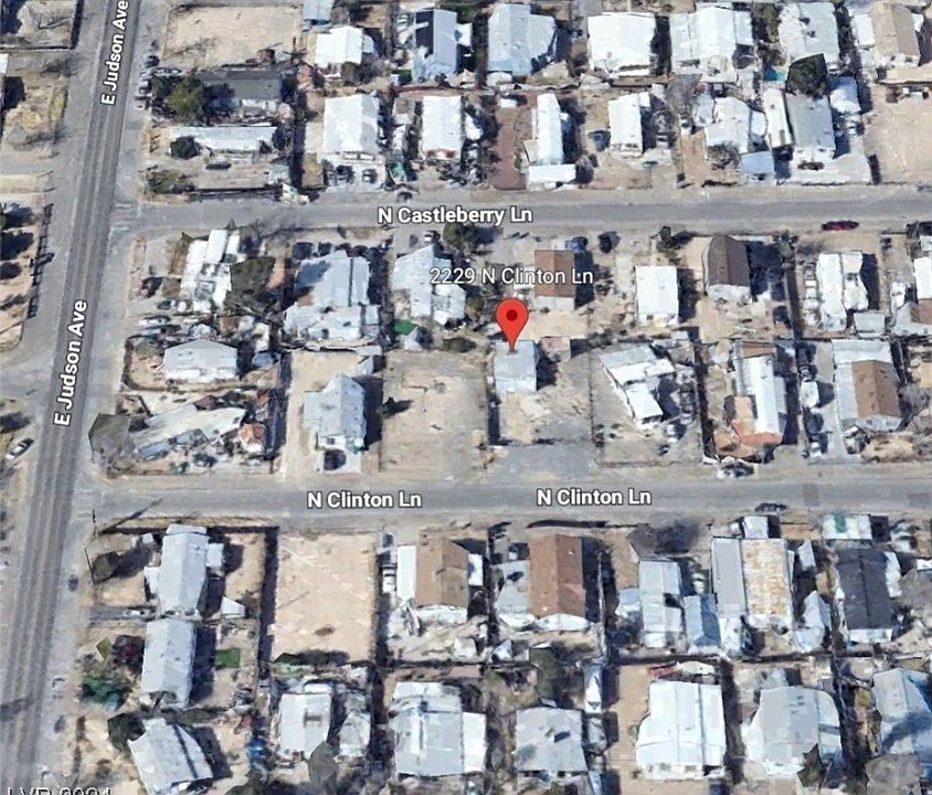 2nd image of 2229 Clinton Ln