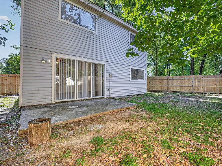 1106 E Red Cedar Cir — Photo 40