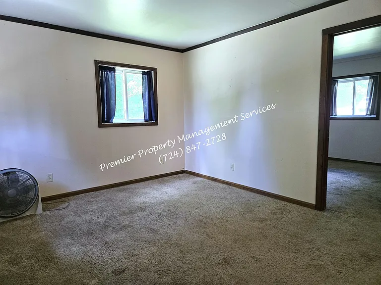133 Kennard Rd #1 — Photo 2