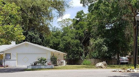 4th image of 4069 N Concord Dr