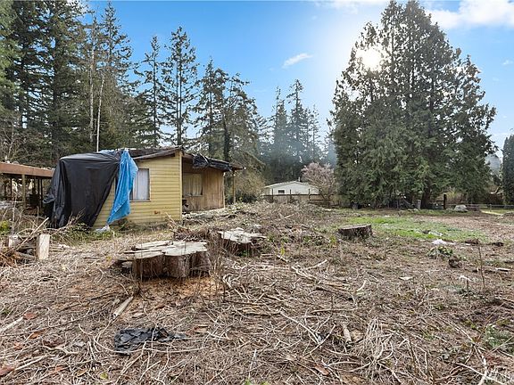 3rd image of 20324 Little Bear Creek Rd