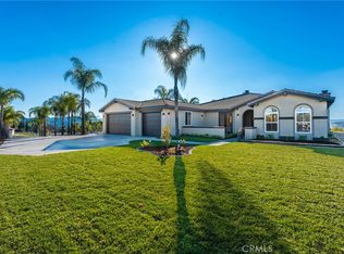 17008 Birch Hill Rd, Riverside, CA 92504