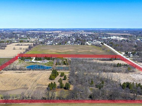 3rd image of W985 Fur Farm ROAD