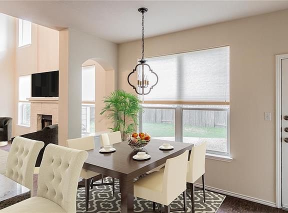5th image of 2307 Little Elm Trl