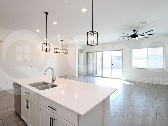 5th image of 21533 E Via De Arboles