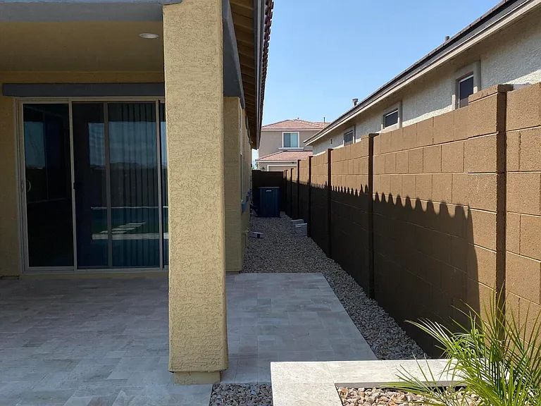 8826 W Medlock Dr — Photo 32