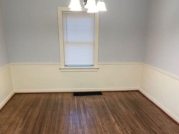 3rd image of 6003 N College Ave