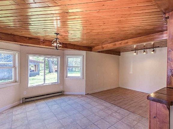4th image of 1137 Glen Forest Dr