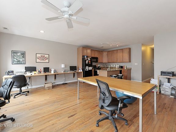 5th image of 2209 W North Ave