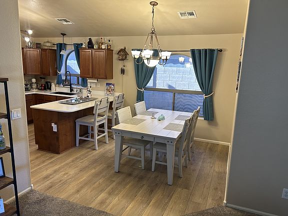 4th image of 42446 W Chambers Dr