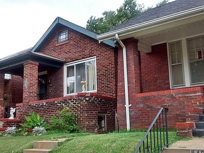 2nd image of 5409 Genevieve Ave