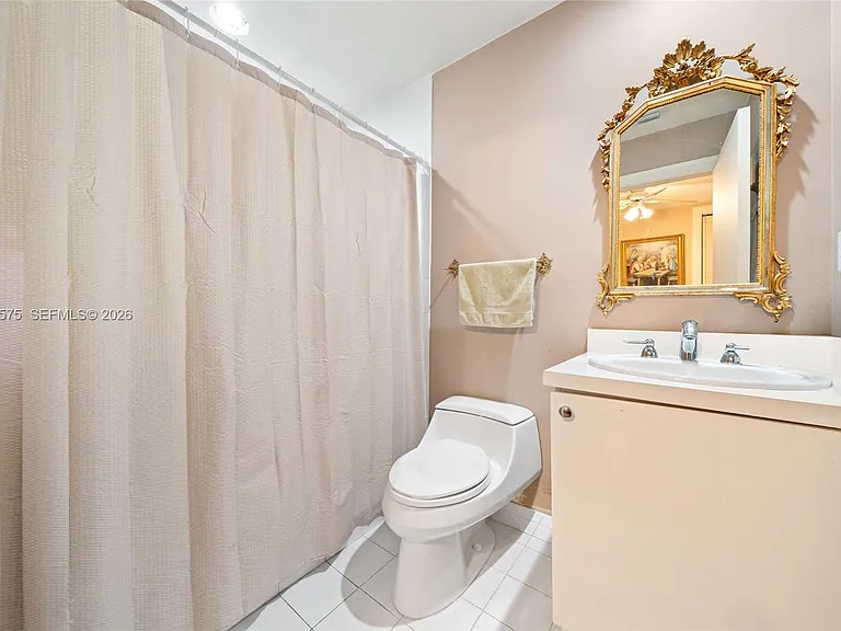 10225 Collins Ave #404 — Photo 34