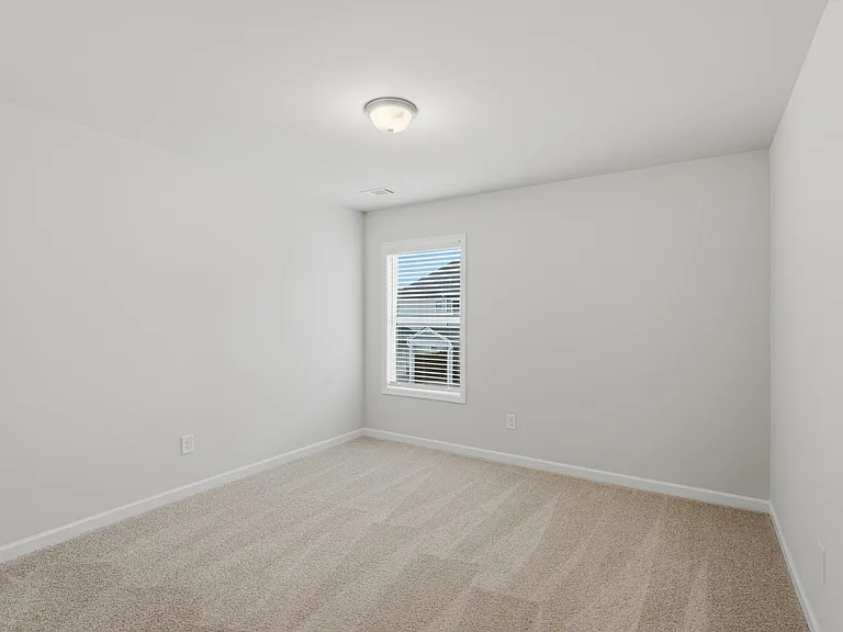 2260 Chant St — Photo 39