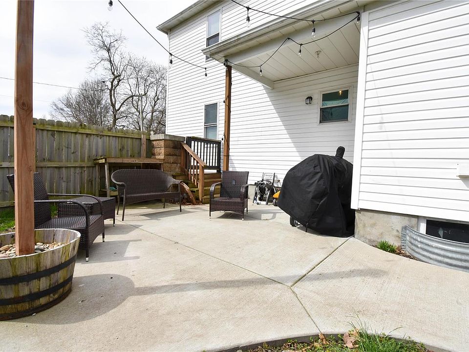 411 E Benton St, Mount Olive, IL 62069 MLS 23016324 Zillow