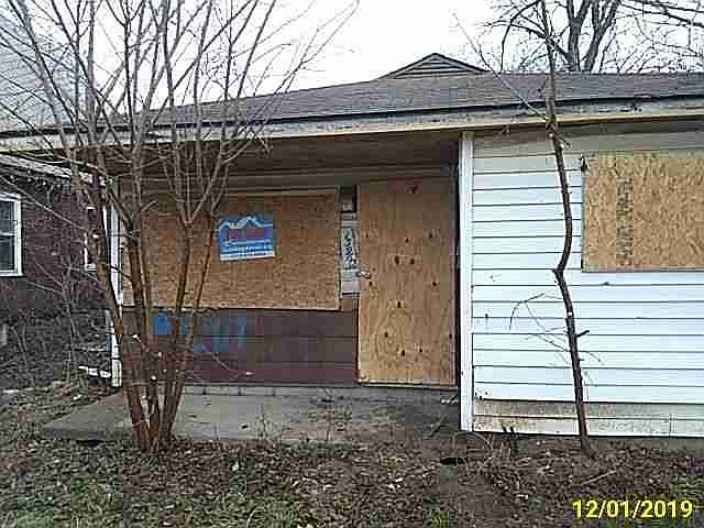 13960 Blackstone
