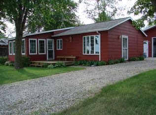 1232 W Lake Cowdry Rd NW, Alexandria, MN 56308