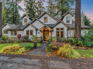 312 9th St, Lake Oswego, OR 97034