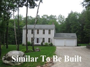 18 Kensington Ter, Lewiston, ME 04240