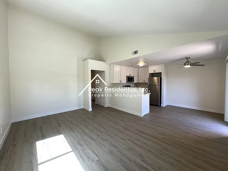 Gardenside Apartments — Photo 46