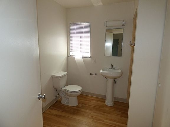 5th image of 1026 S Russell Ave APT J