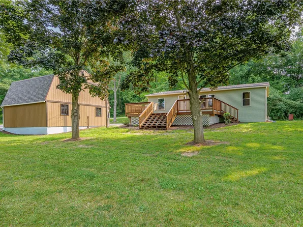 7071 Tilton Rd, Bloomfield, NY 14469