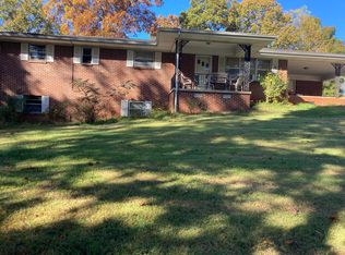 1028 Moore Rd NW, Charleston, TN 37310