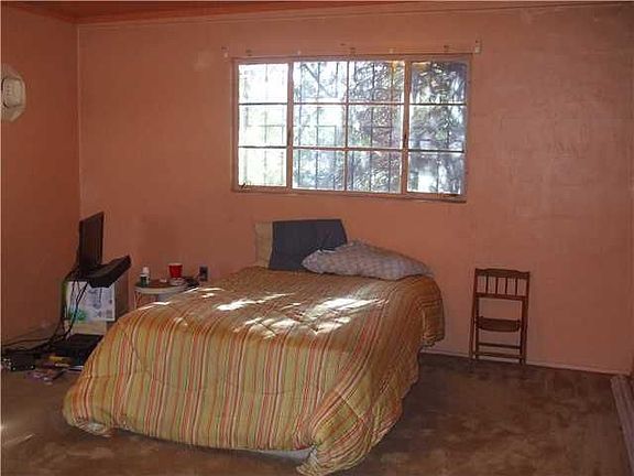 4th image of 3808 Clifton Ave