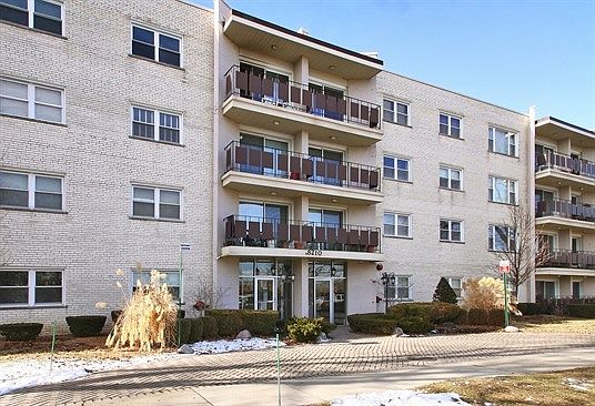 1st image of 8210 Elmwood Ave APT 107
