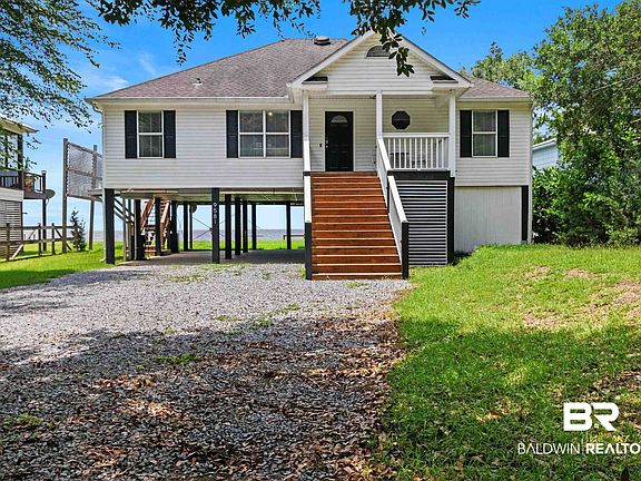 4th image of 9581 Bay Rd S